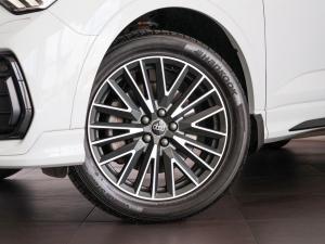 Audi Q3 Sportback 40TFSI quattro S line - Image 3