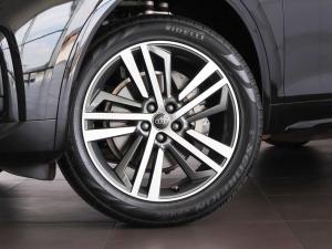 Audi Q5 40TDI quattro Black Edition - Image 3