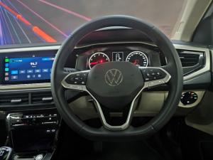 Volkswagen Polo sedan 1.6 Life - Image 6