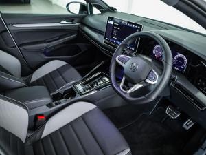 Volkswagen Golf 1.4TSI R-Line Plus - Image 11