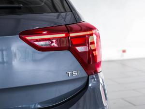 Volkswagen Polo hatch 1.0TSI Life manual - Image 11