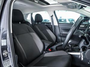 Volkswagen Polo hatch 1.0TSI Life manual - Image 12