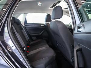 Volkswagen Polo hatch 1.0TSI Life auto - Image 13
