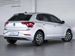 Volkswagen Polo hatch 1.0TSI Life auto - Image 3