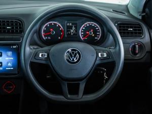Volkswagen Polo Vivo hatch 1.4 Life - Image 14