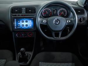 Volkswagen Polo Vivo hatch 1.4 Life - Image 15