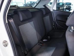 Volkswagen Polo Vivo hatch 1.4 Life - Image 10