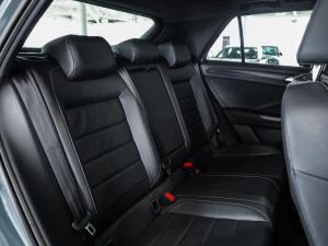 Volkswagen T-Roc 2.0TSI 4Motion R-Line - Image 16
