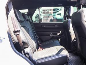 Ford Everest 3.0TD V6 4WD Platinum - Image 9