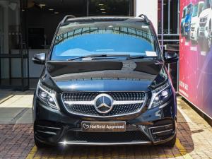 Mercedes-Benz V300d Executive - Image 4