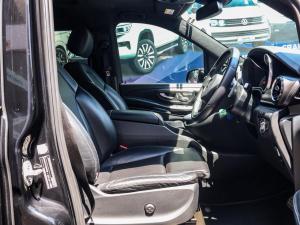 Mercedes-Benz V300d Executive - Image 5