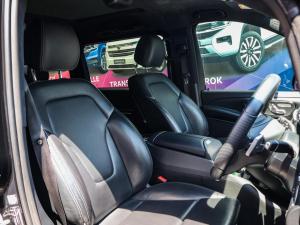 Mercedes-Benz V300d Executive - Image 8