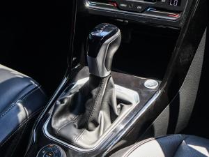 Volkswagen T-Roc 2.0TSI 4Motion R-Line - Image 14