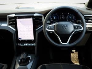 Volkswagen Amarok 3.0TDI V6 double cab Aventura 4Motion - Image 11