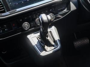 Volkswagen Caravelle 2.0BiTDI Highline 4Motion - Image 14