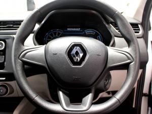 Renault Triber 1.0 Expression - Image 16
