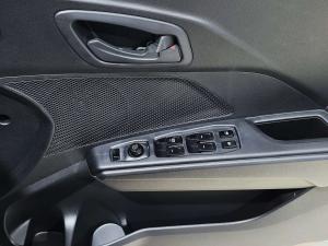 Mahindra XUV 3XO 1.2T MX2 auto - Image 17