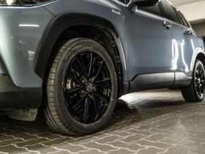 Toyota Corolla Cross 1.8 Hybrid XR - Image 11