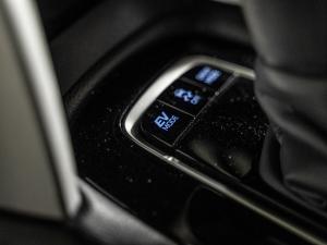 Toyota Corolla Cross 1.8 Hybrid XR - Image 28