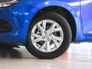 Suzuki Swift 1.2 GL+ auto - Image 2