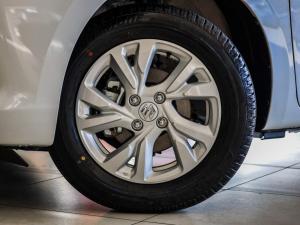 Suzuki Swift 1.2 GL+ auto - Image 2