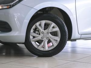 Suzuki Swift 1.2 GL+ manual - Image 2