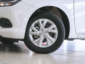 Suzuki Swift 1.2 GL+ manual - Image 3