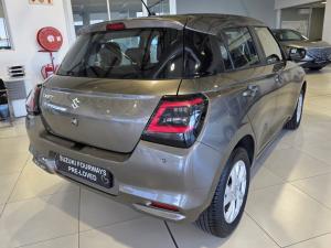 Suzuki Swift 1.2 GL+ auto - Image 7