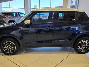 Suzuki Swift 1.2 GLX manual - Image 4