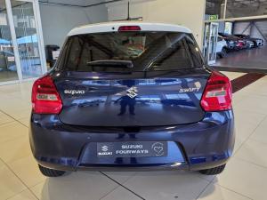 Suzuki Swift 1.2 GLX manual - Image 6