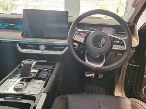 GWM P500 2.0T HEV double cab Ultra Luxury 4x4 - Image 11