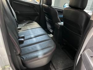 Isuzu D-Max 250 double cab 4x4 X-Rider - Image 10