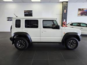 Suzuki Jimny 1.5 GLX AllGrip 5-door auto - Image 10
