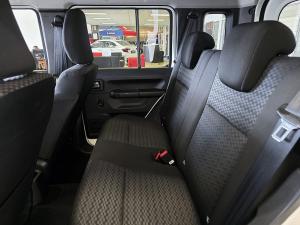 Suzuki Jimny 1.5 GLX AllGrip 5-door auto - Image 14