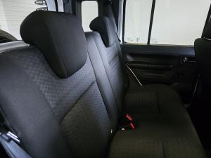 Suzuki Jimny 1.5 GLX AllGrip 5-door auto - Image 15