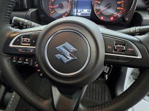 Suzuki Jimny 1.5 GLX AllGrip 5-door auto - Image 26
