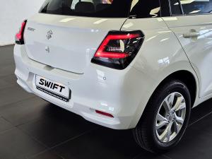 Suzuki Swift 1.2 GL+ manual - Image 5