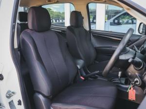 Isuzu D-Max 250 double cab Hi-Ride auto - Image 17