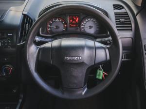 Isuzu D-Max 250 double cab Hi-Ride auto - Image 19