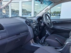 Isuzu D-Max 250 double cab Hi-Ride auto - Image 7