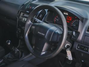 Isuzu D-Max 250 double cab Hi-Ride - Image 20