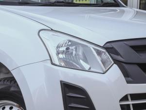 Isuzu D-Max 250 double cab Hi-Ride - Image 4