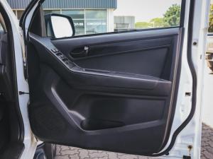 Isuzu D-Max 250 double cab Hi-Ride - Image 17