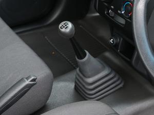 Isuzu D-Max Gen 6 250 single cab Fleetside safety - Image 7