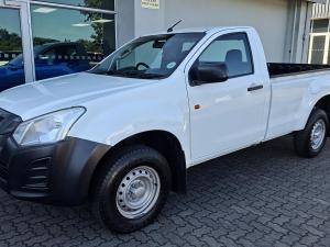 Isuzu D-Max Gen 6 250 single cab Fleetside safety - Image 2