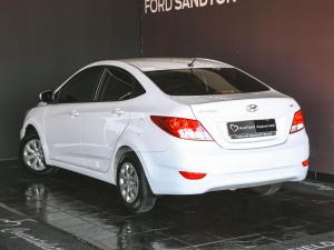 Hyundai Accent sedan 1.6 Motion - Image 8
