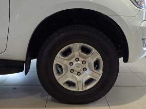 Ford Ranger 3.2TDCi double cab 4x4 XLT auto - Image 17