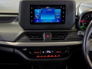 Suzuki Swift 1.2 GL+ auto - Image 12