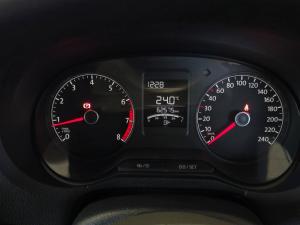 Volkswagen Polo Vivo hatch 1.4 Trendline - Image 11