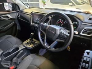 Isuzu D-Max 1.9TD double cab LS auto - Image 15